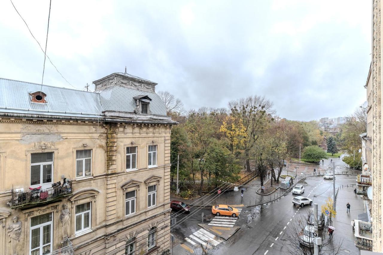 Inshiapartments On Slovatskoho Str Львов Экстерьер фото