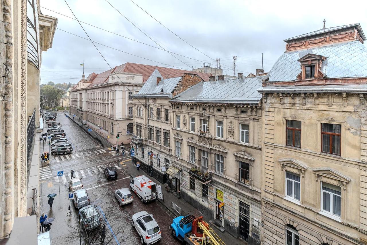 Inshiapartments On Slovatskoho Str Львов Экстерьер фото
